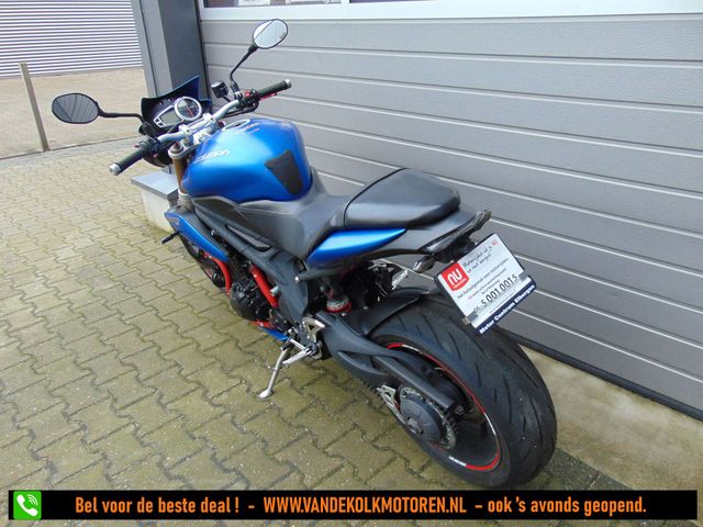 triumph - speed-triple-1050-abs