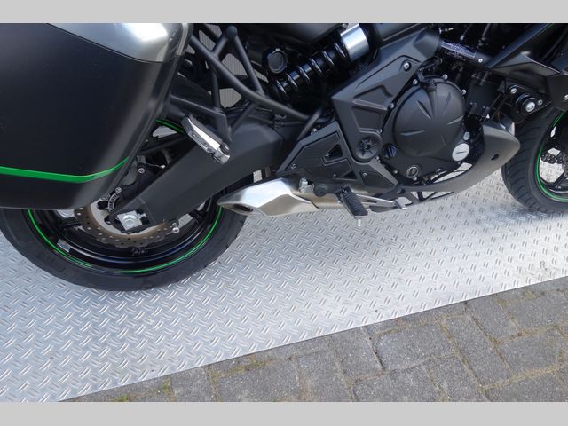 kawasaki - versys-650-grand-tourer