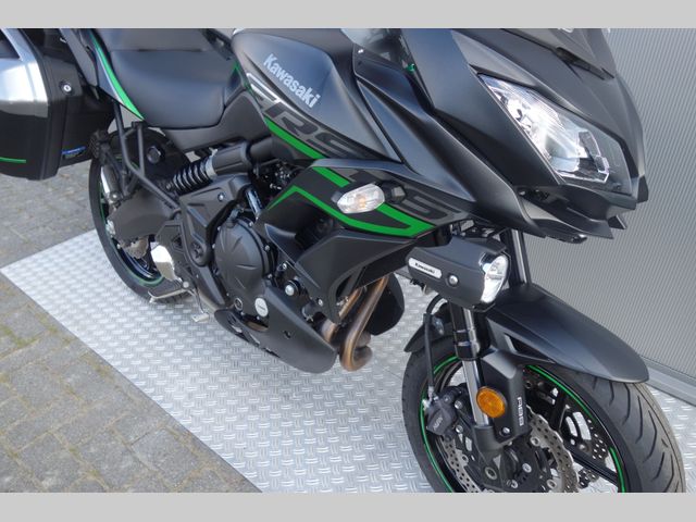 kawasaki - versys-650-grand-tourer