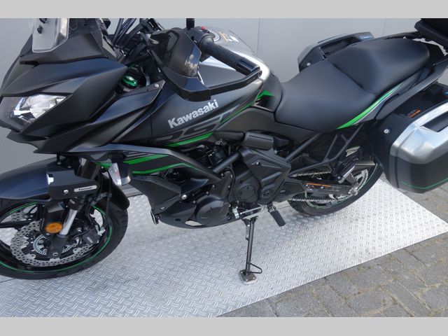 kawasaki - versys-650-grand-tourer