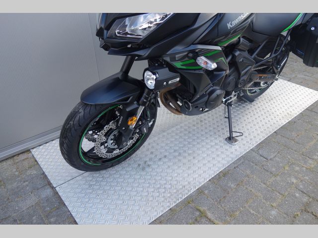 kawasaki - versys-650-grand-tourer