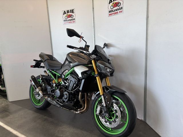 kawasaki - z900