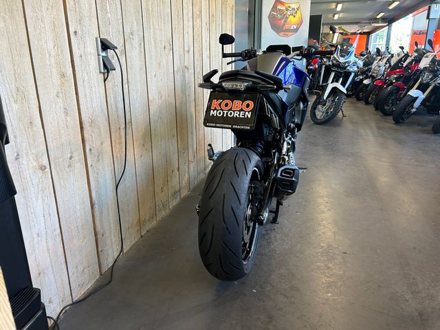 bmw - f-900-r