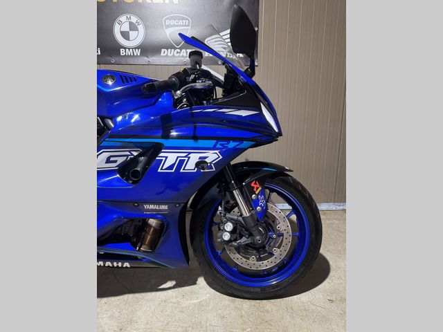 yamaha - r7-world-gp-60th-anniversary