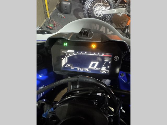 yamaha - r7-world-gp-60th-anniversary