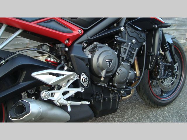 triumph - street-triple-765-r