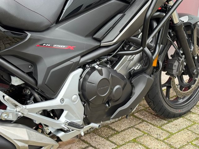 honda - nc-750-x-abs