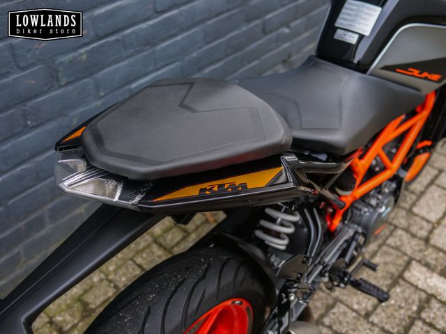 ktm - 390-duke-abs