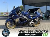 SUZUKI GSX-R 1300 HAYABUSA