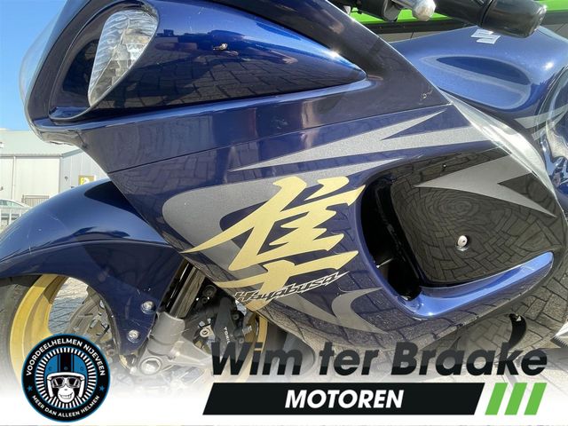 suzuki - gsx-r-1300-hayabusa