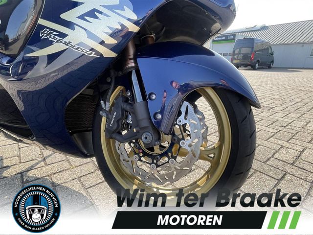 suzuki - gsx-r-1300-hayabusa