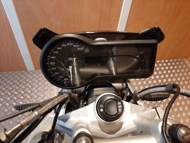 bmw - r-1200-r