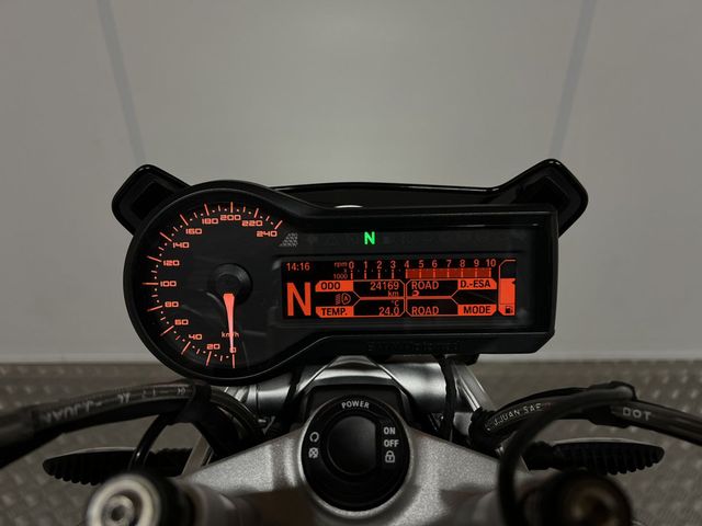 bmw - r-1200-r