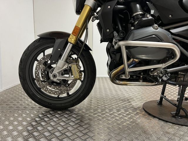 bmw - r-1200-r