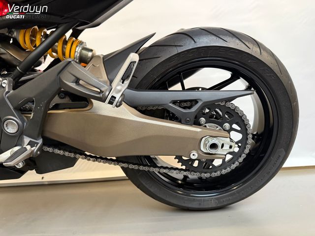 ducati - monster-821