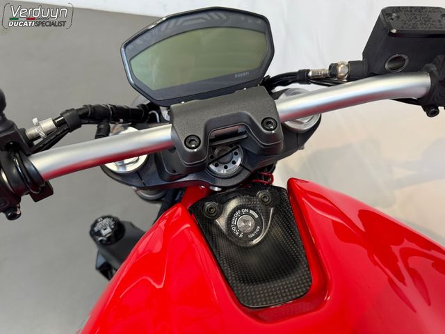 ducati - monster-821