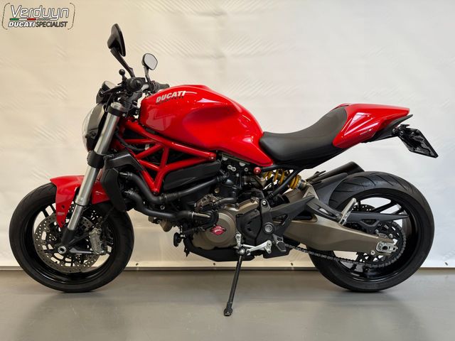 ducati - monster-821