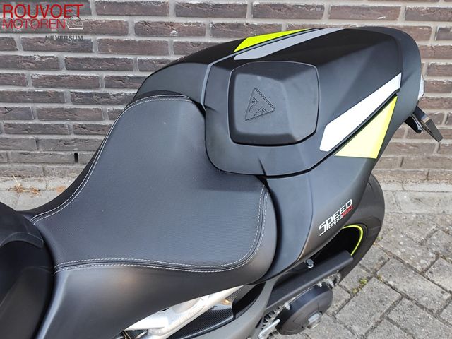 triumph - speed-triple-rs