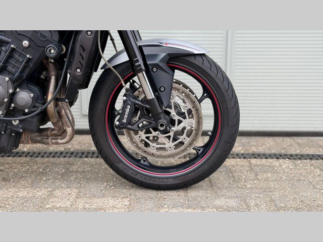 triumph - street-triple-765-r
