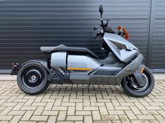 BMW CE 04