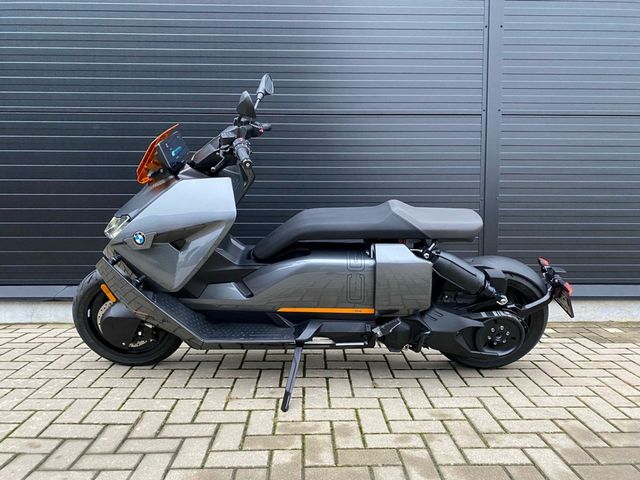 bmw - ce-04