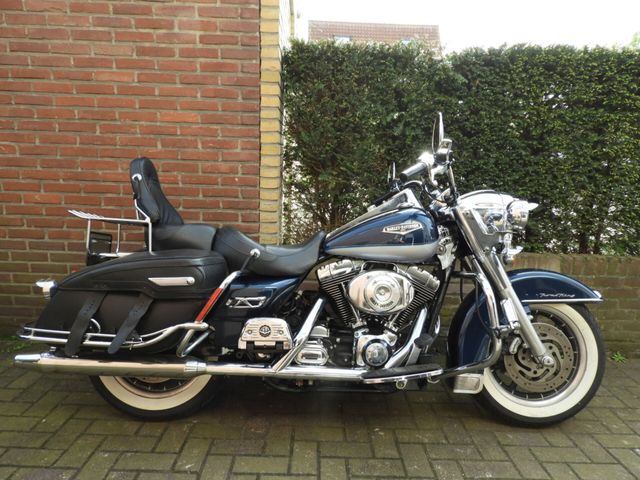 harley-davidson - road-king-classic-flhrci