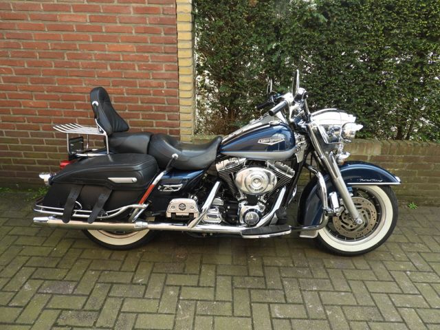 harley-davidson - road-king-classic-flhrci