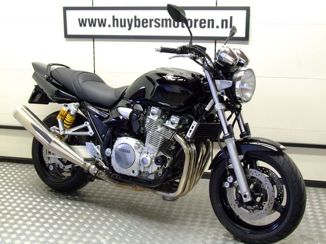 yamaha - xjr-1300