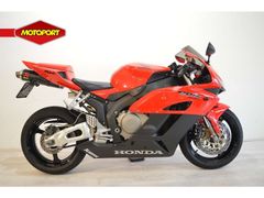 Honda CBR 1000 RR Fireblade 2004 occasion – foto 1 van 15