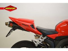 Honda CBR 1000 RR Fireblade 2004 occasion – foto 10 van 15