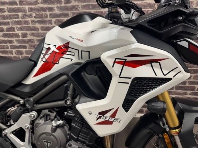 triumph - tiger-1200-desert-edition