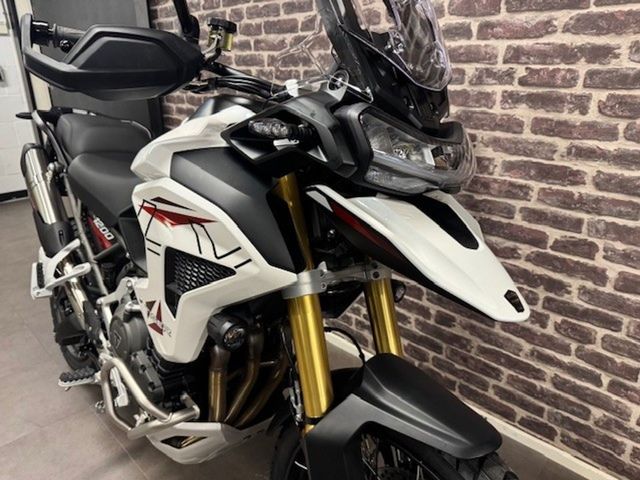 triumph - tiger-1200-desert-edition