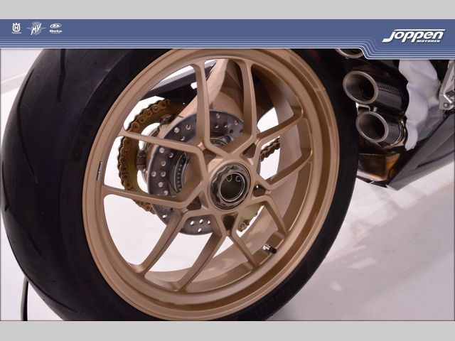 mv-agusta - f3-675
