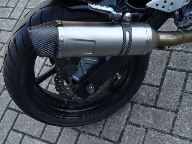 kawasaki - z-750