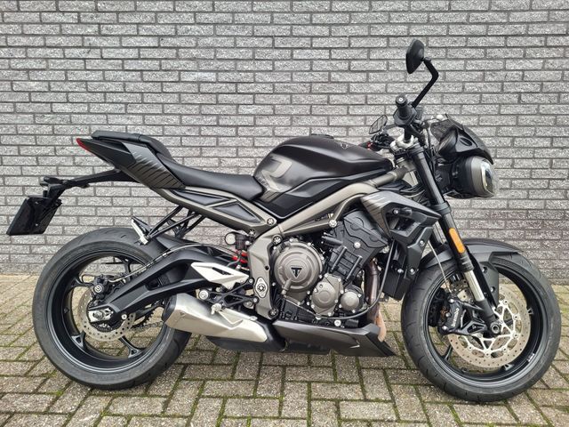 triumph - street-triple-r