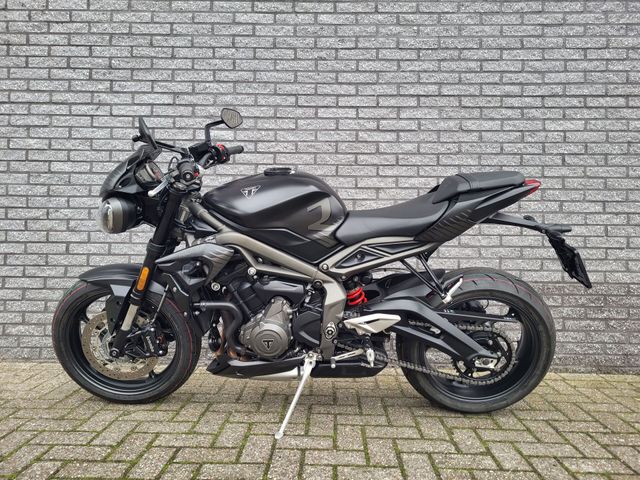 triumph - street-triple-r