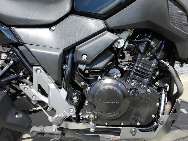 suzuki - v-strom-250-a