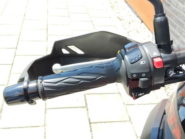 suzuki - v-strom-250-a