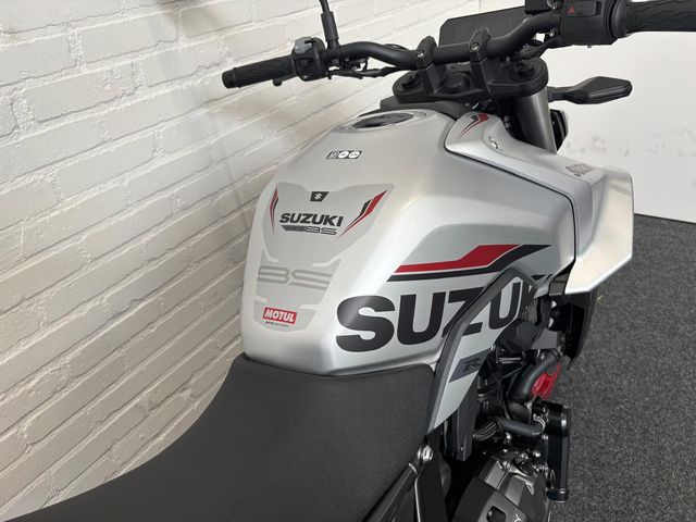 suzuki - gsx-8s