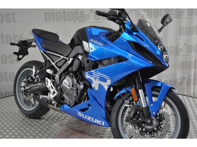 suzuki - gsx-8r