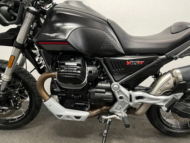 moto-guzzi - v-85-tt