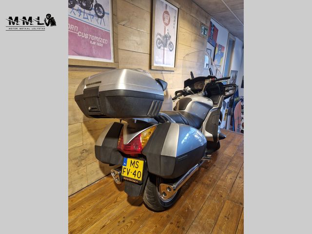 honda - st-1300-pan-european