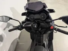 Yamaha X-MAX 300 ABS 2022 occasion – foto 6 van 7