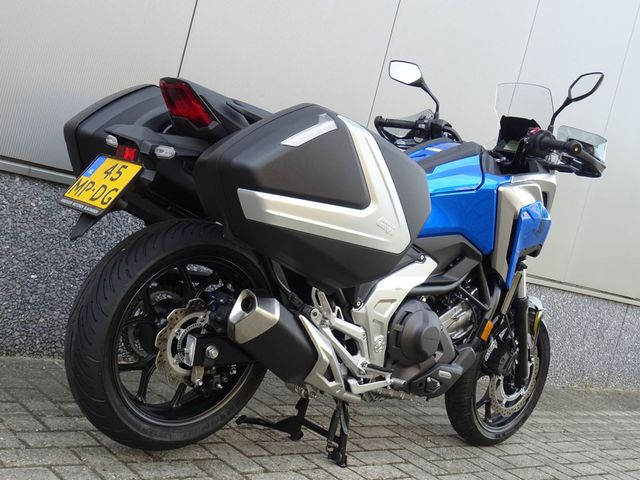honda - nc-750-x-dct