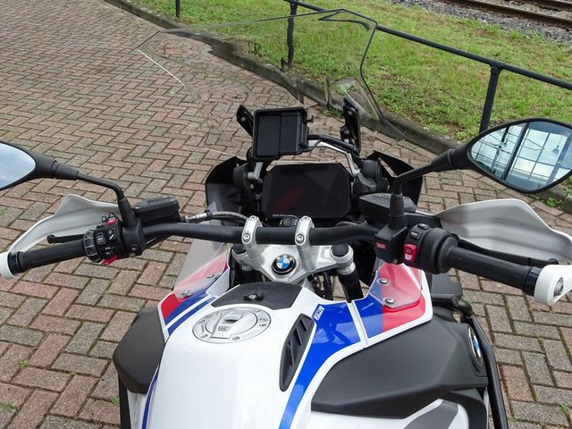bmw - r-1250-gs-adventure