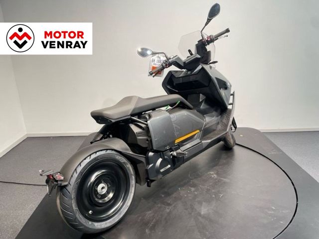 bmw - ce-04