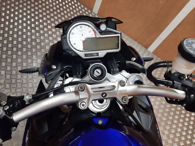 bmw - s-1000-r
