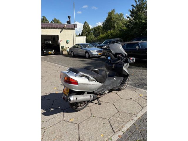 suzuki - burgman-an-650