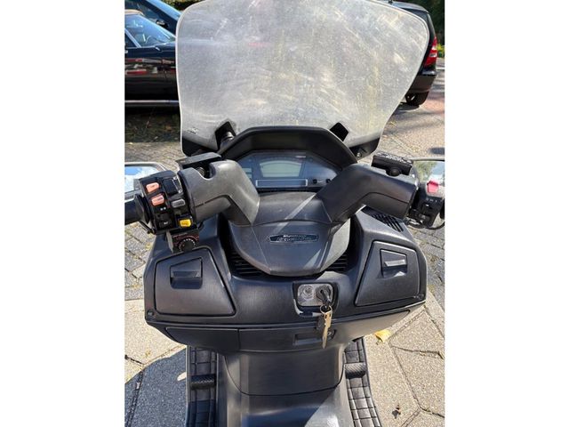 suzuki - burgman-an-650