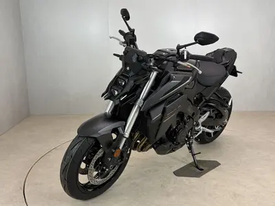 SUZUKI GSX-S 950 – foto 3